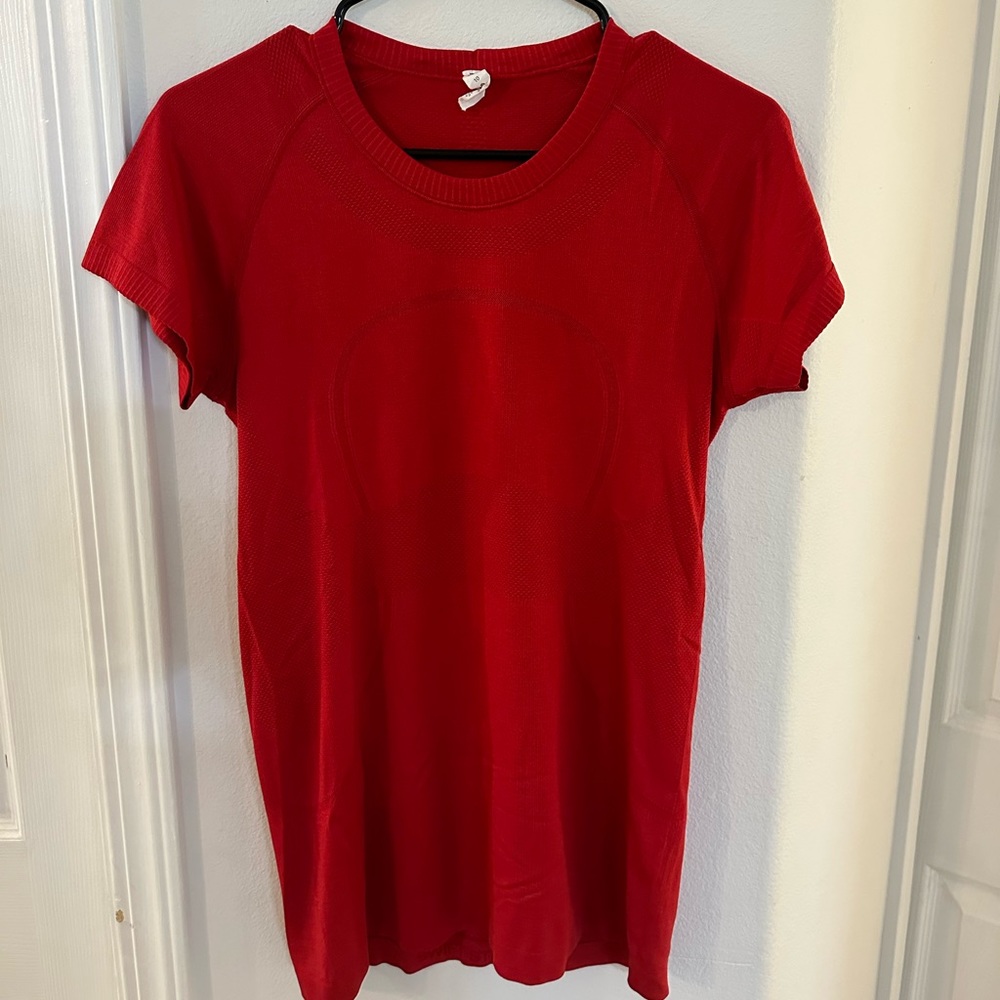 Lululemon Womens swiftly tech shirt